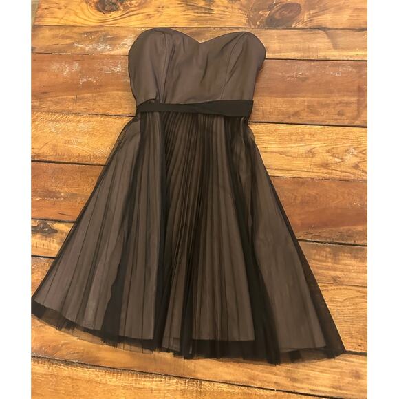 Max and Cleo Black strapless party dress with tuile. Size 2. - Picture 1 of 6